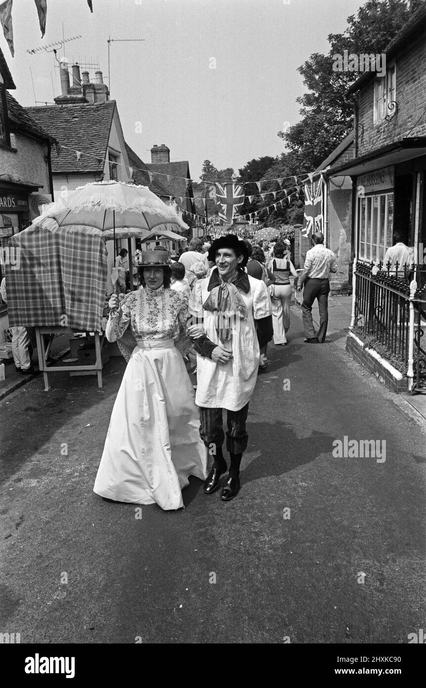 Sonning Festival. Sonning High Street, Berkshire. June 1976 Stock Photo