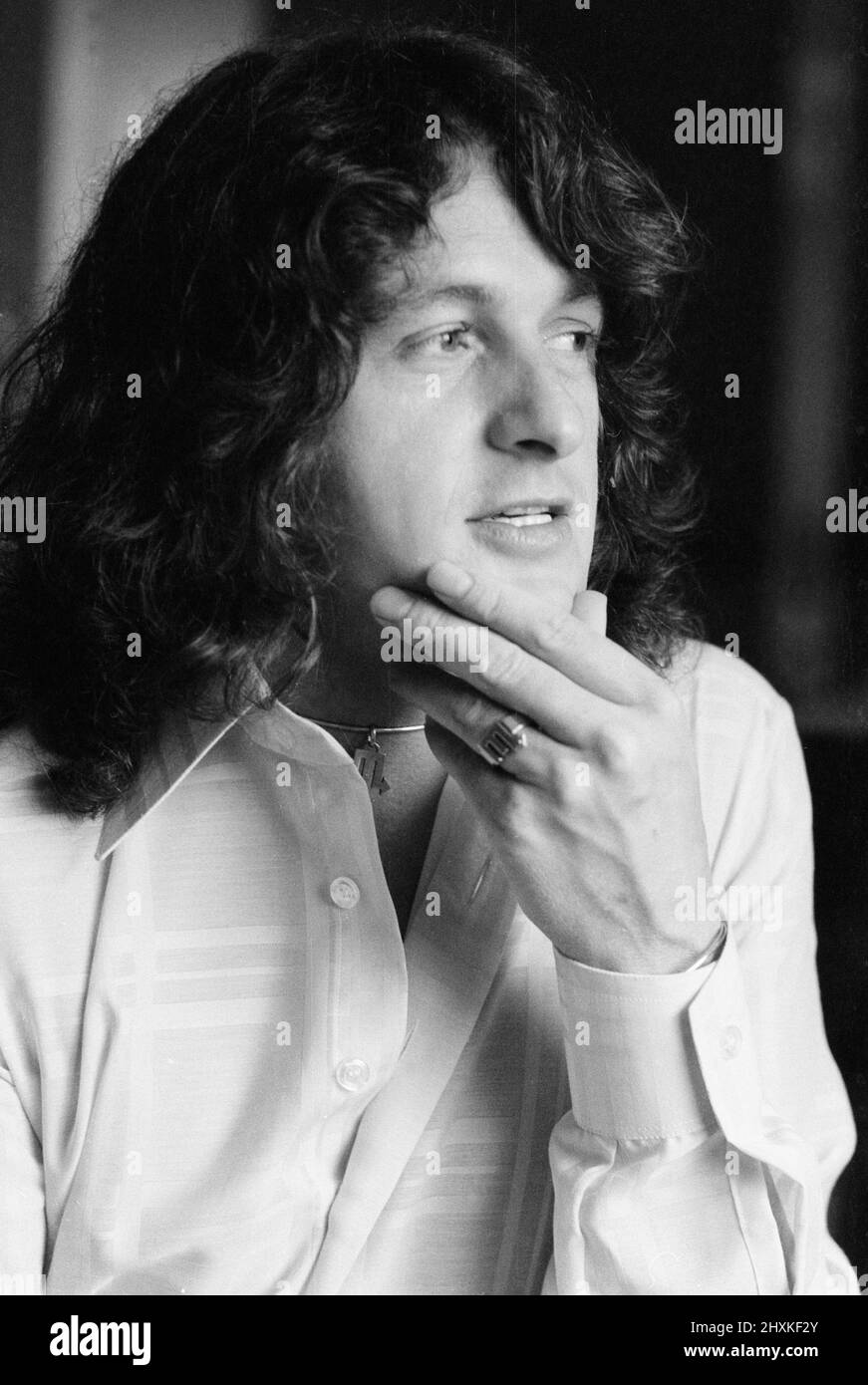 Jon Anderson of progressive rock group ' Yes ' at home. 1st July 1977 Stock Photo