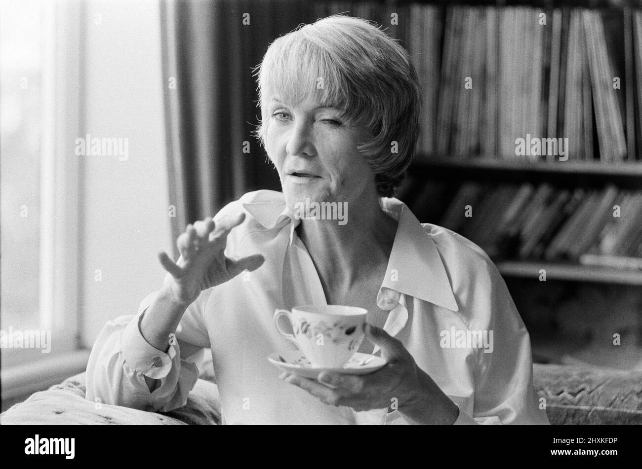 Sheila Hancock pictured at her home in Chiswick. 1st October 1976 Stock ...
