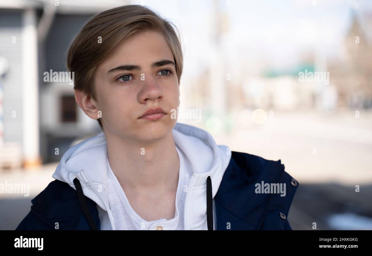 Teenager male portrait one 18 hi-res stock photography and images - Alamy