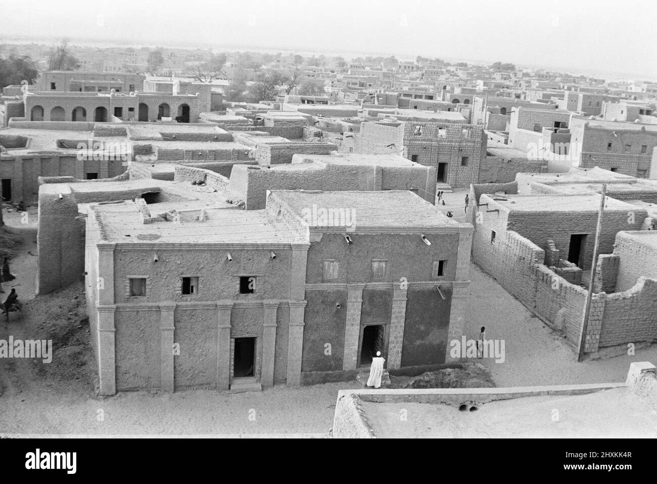 Roof tops of Timbuktu 23rd May 1976 Stock Photo Alamy