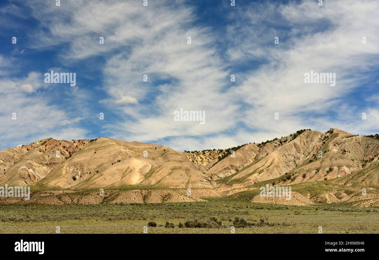 Barren landscape on the Western Slope of Colorado, USA, on a sunny afternoon in June. Stock Photo