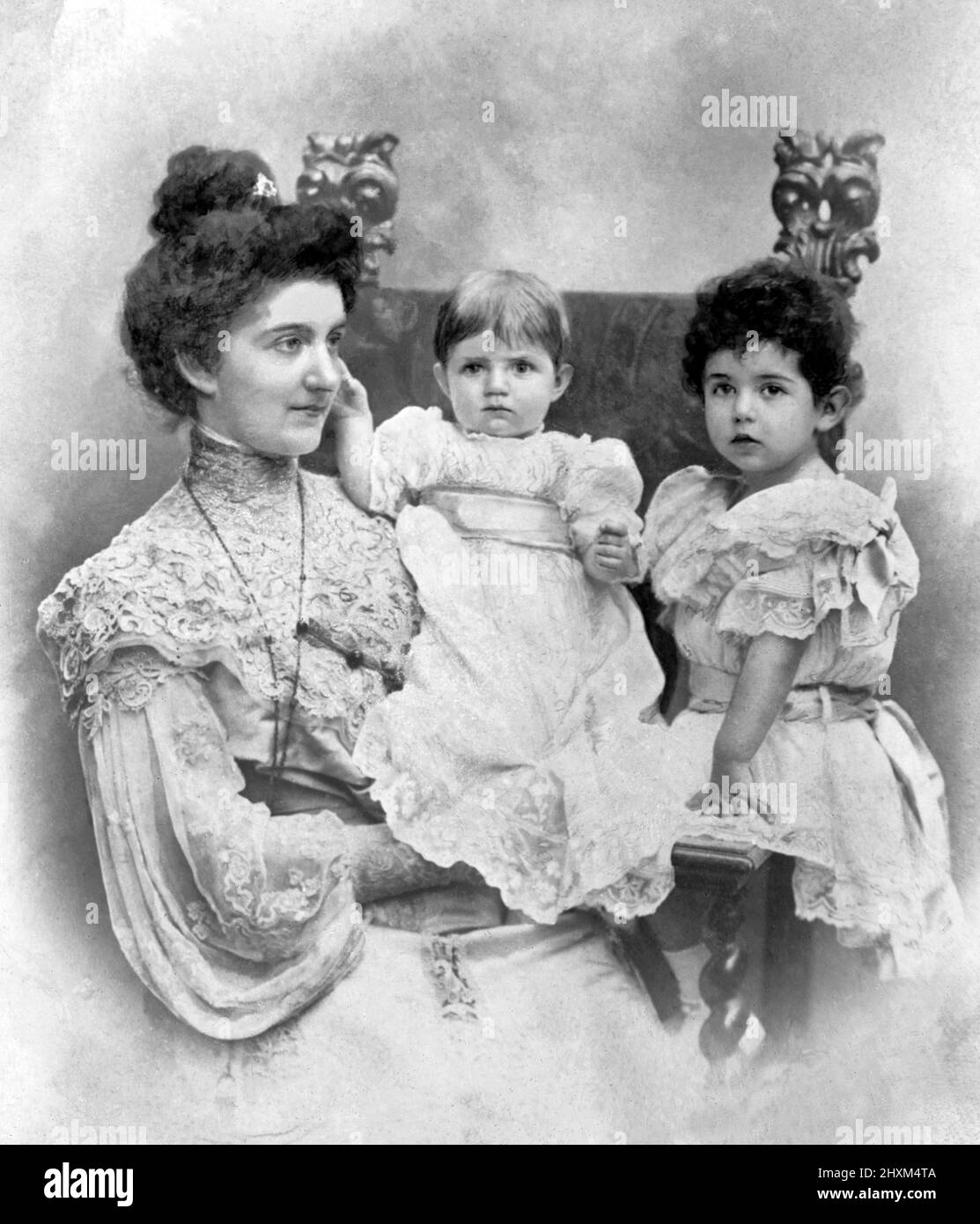 Queen Elena of Italy with her two eldest daughters Yolanda and Mafalda Stock Photo