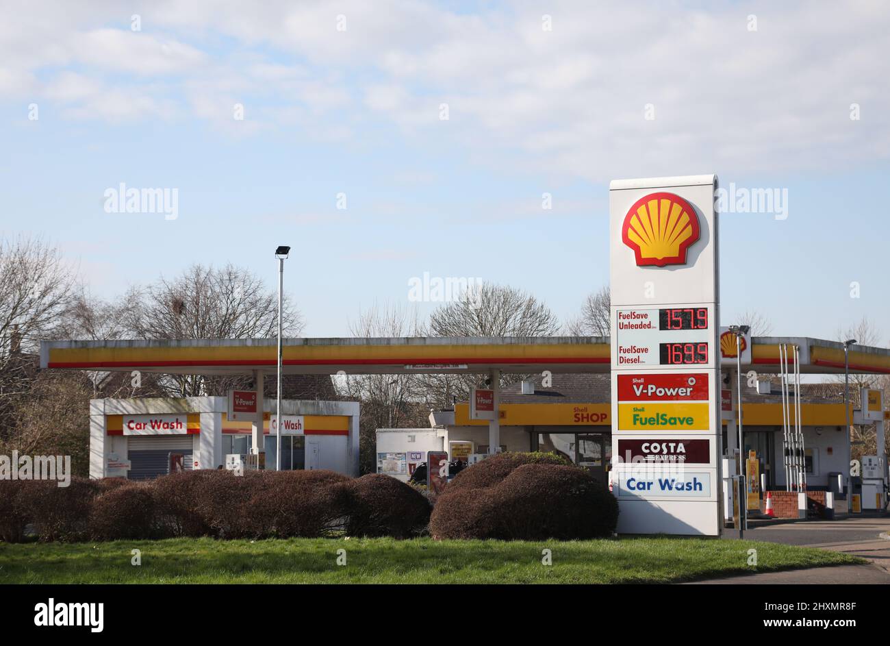 Peterborough, UK. 10th Mar, 2022. A Shell garage in Peterborough