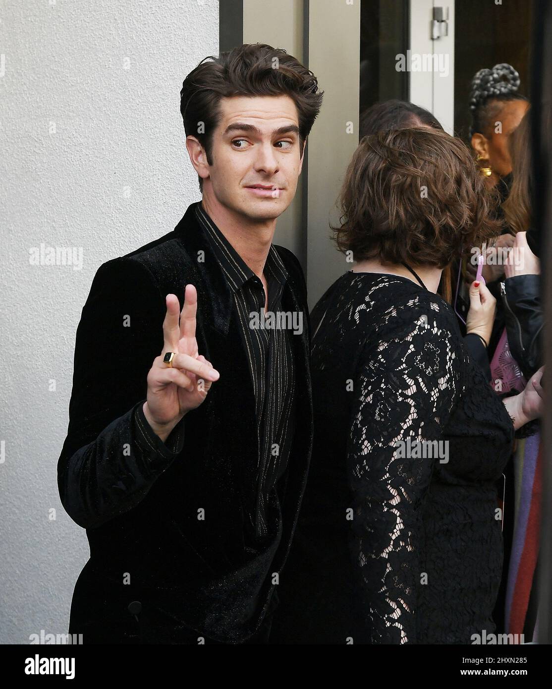 Andrew Garfield attends the 27th Annual Critics Choice Awards at