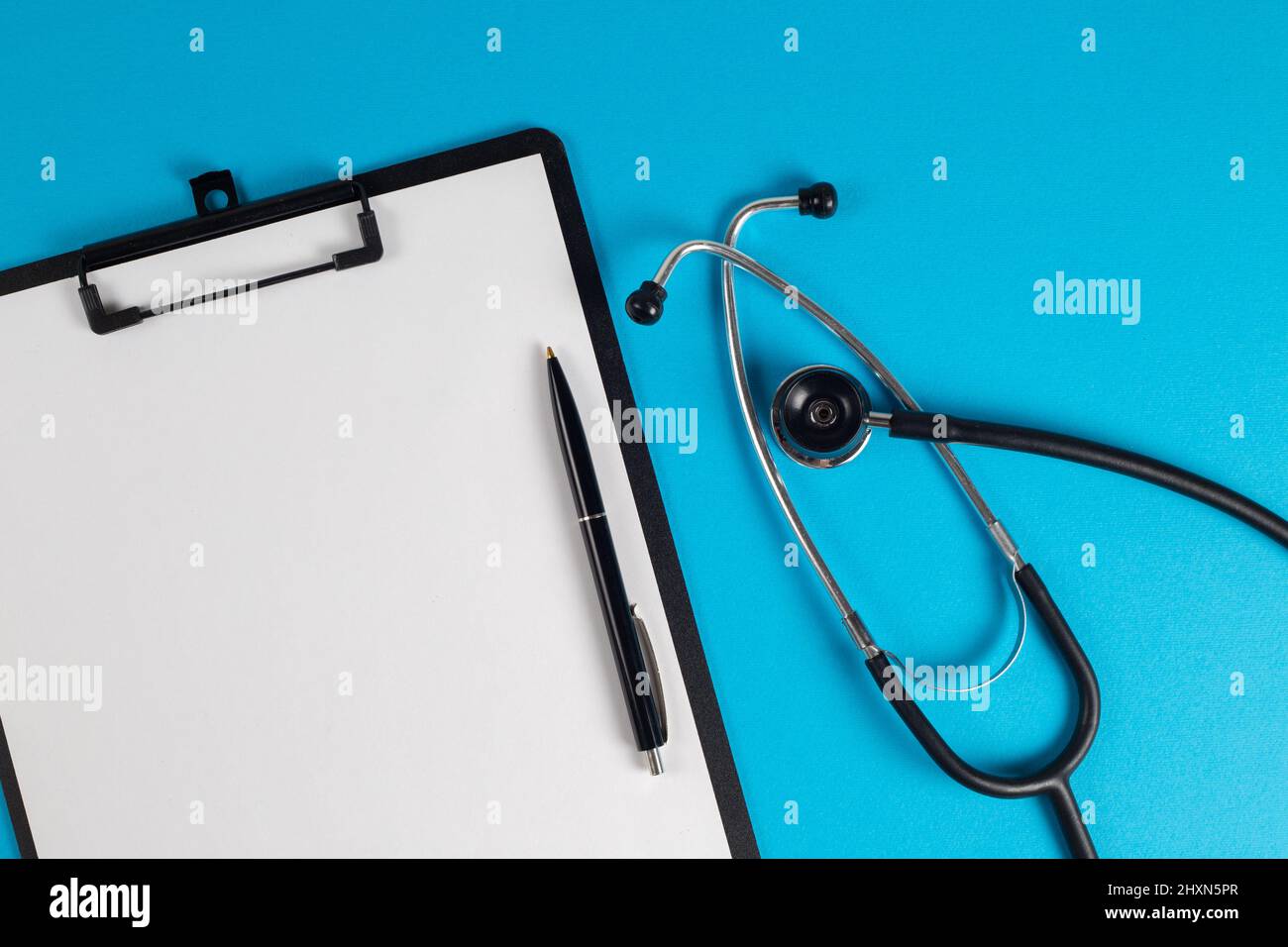 Treatment plan for a patient, doctor's desk top view Stock Photo - Alamy