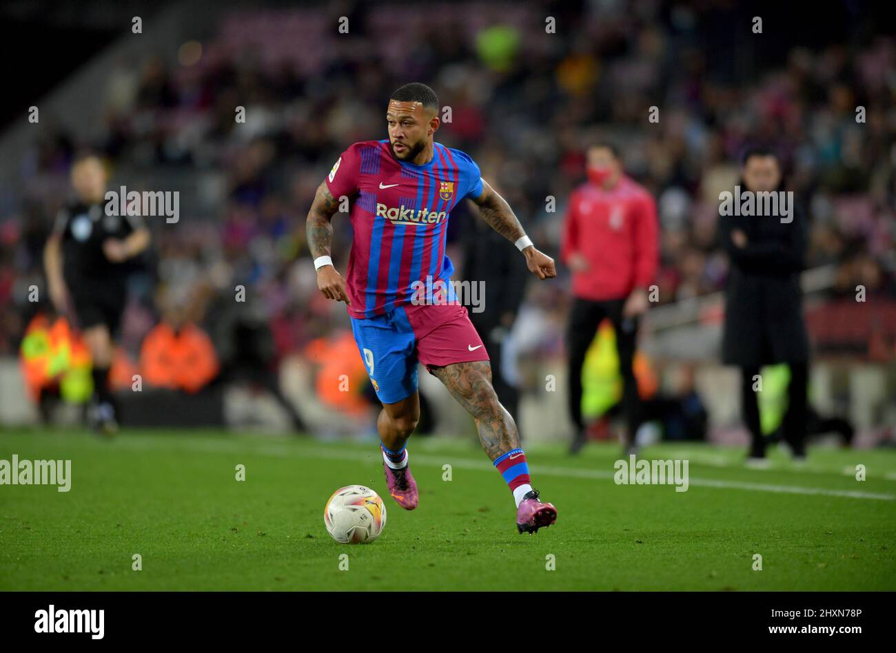 Spanish football evening headlines: Memphis Depay on target in Barcelona  friendly win and Eduardo Camavinga edges towards La Liga move - Football  España