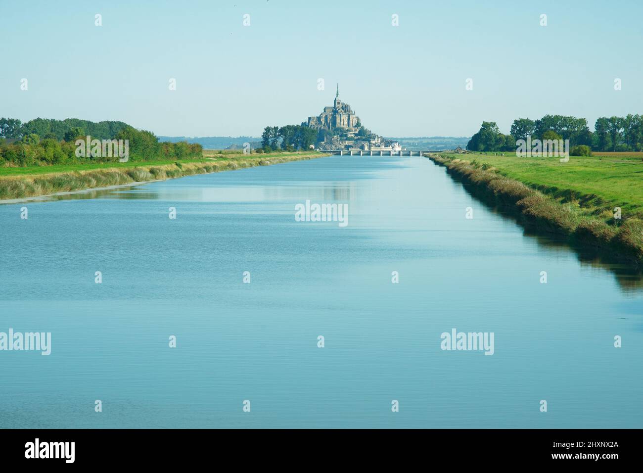 Coastal river the Couesnon in front of Mont-Saint-Michel (Manche, Normandy, France). Stock Photo