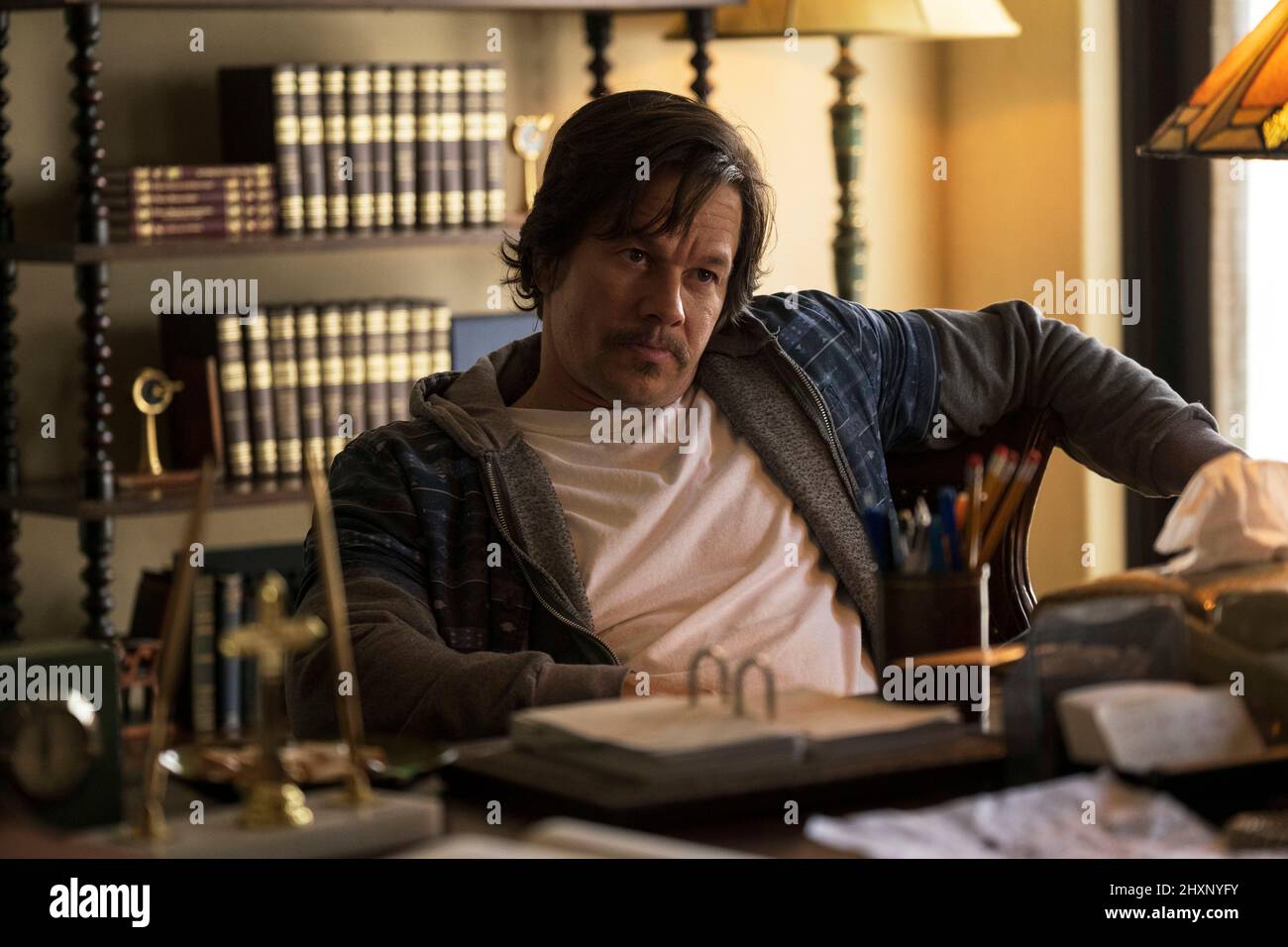 MARK WAHLBERG in FATHER STU (2022), directed by ROSALIND ROSS. Credit: Palm Drive Productions / Album Stock Photo