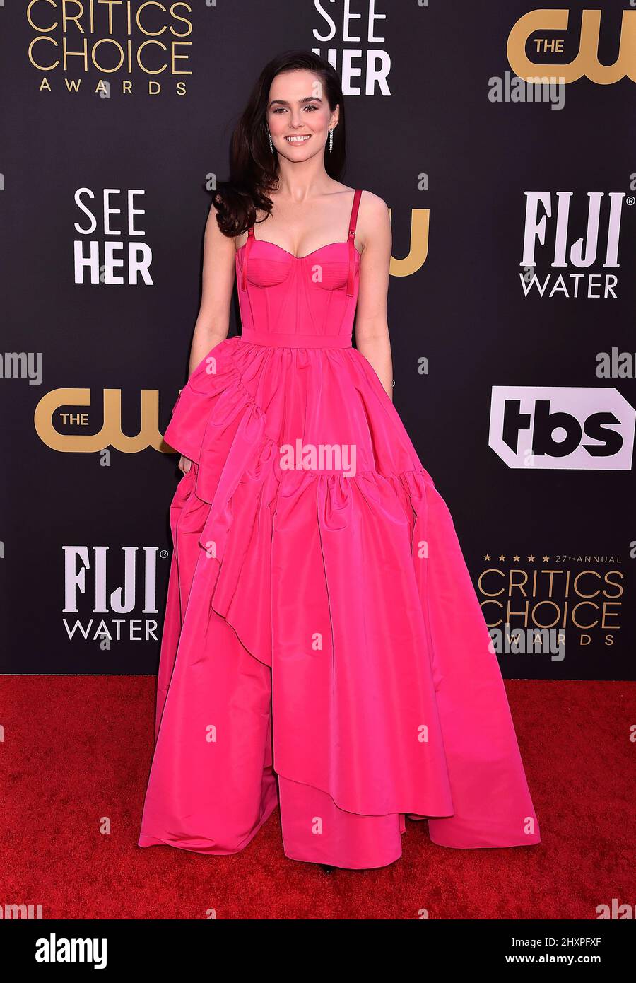 LOS ANGELES, CA - MARCH 13: Zoey Deutch attends the 27th Annual Critics