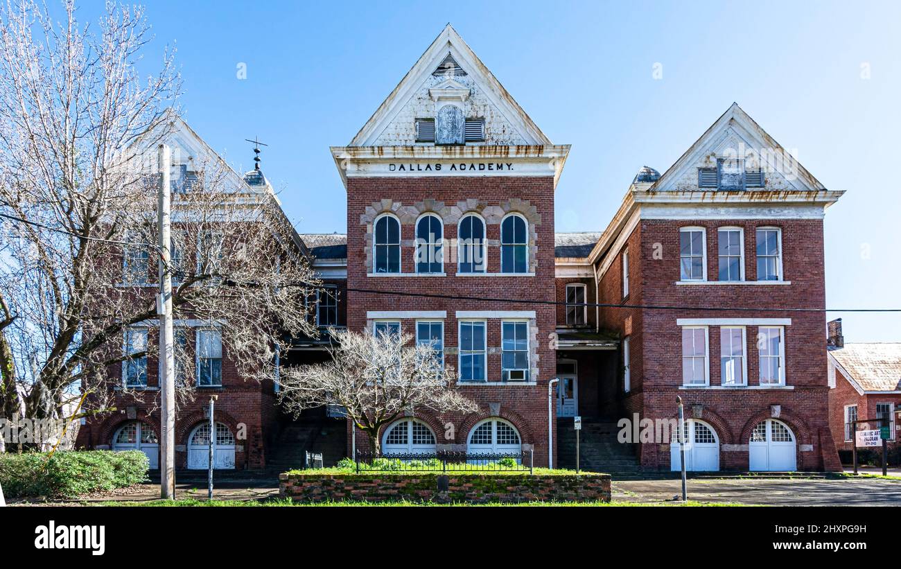 Selma, Alabama, USA-March 1, 2022: Historic Dallas Academy building built in 1889. Originally a private school for Selma's weathy, Dallas Adademy late Stock Photo