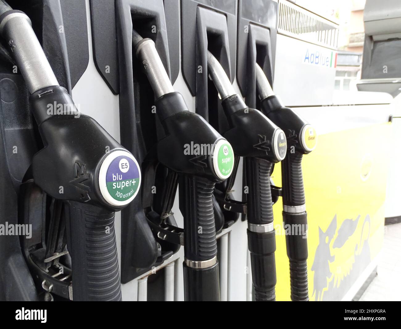 Petrol pump labels hires stock photography and images Alamy
