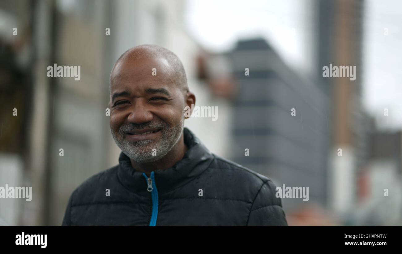 Portrait elderly black brazilian man hi-res stock photography and ...