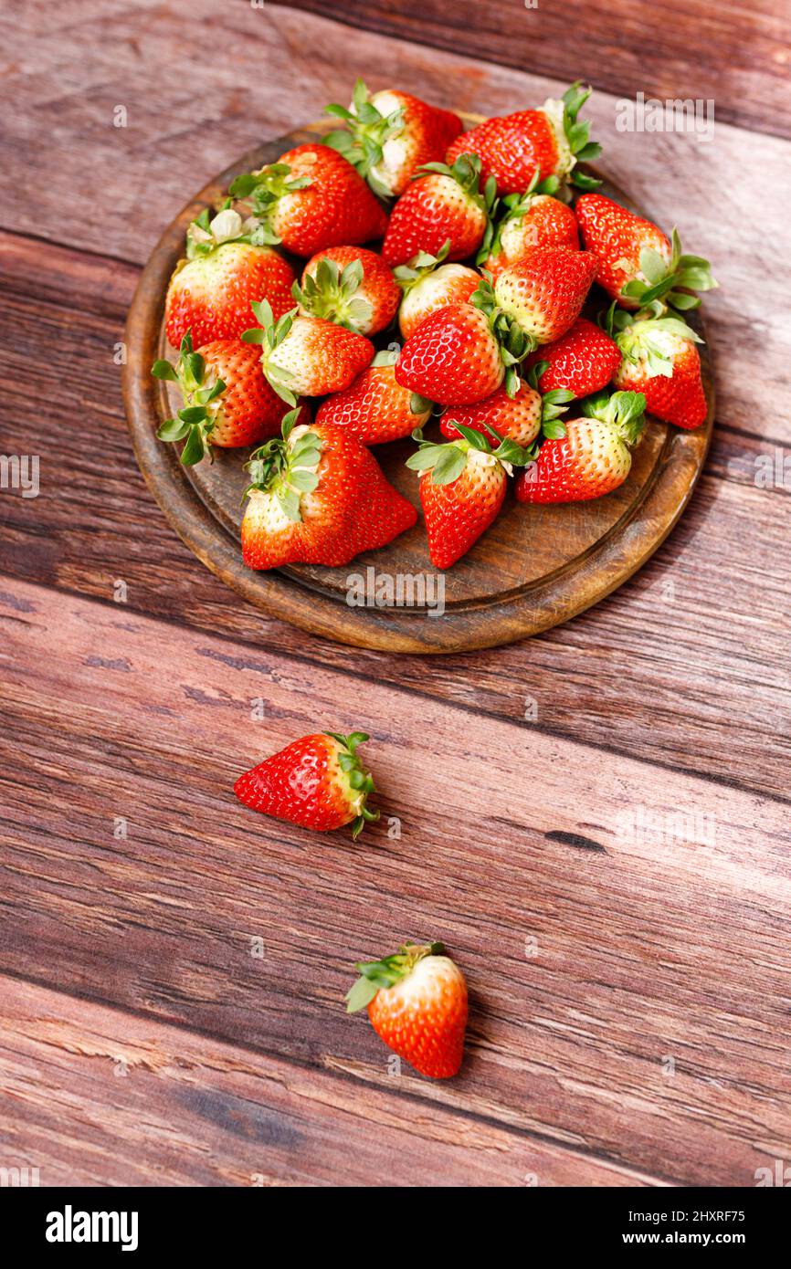 Fresh juicy strawberries with leaves. Strawberry Stock Photo - Alamy