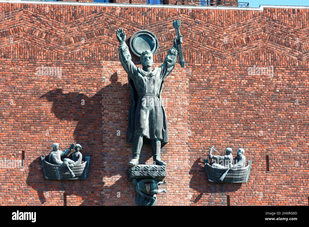 City Hall statues in Oslo, Norway Stock Photo Alamy