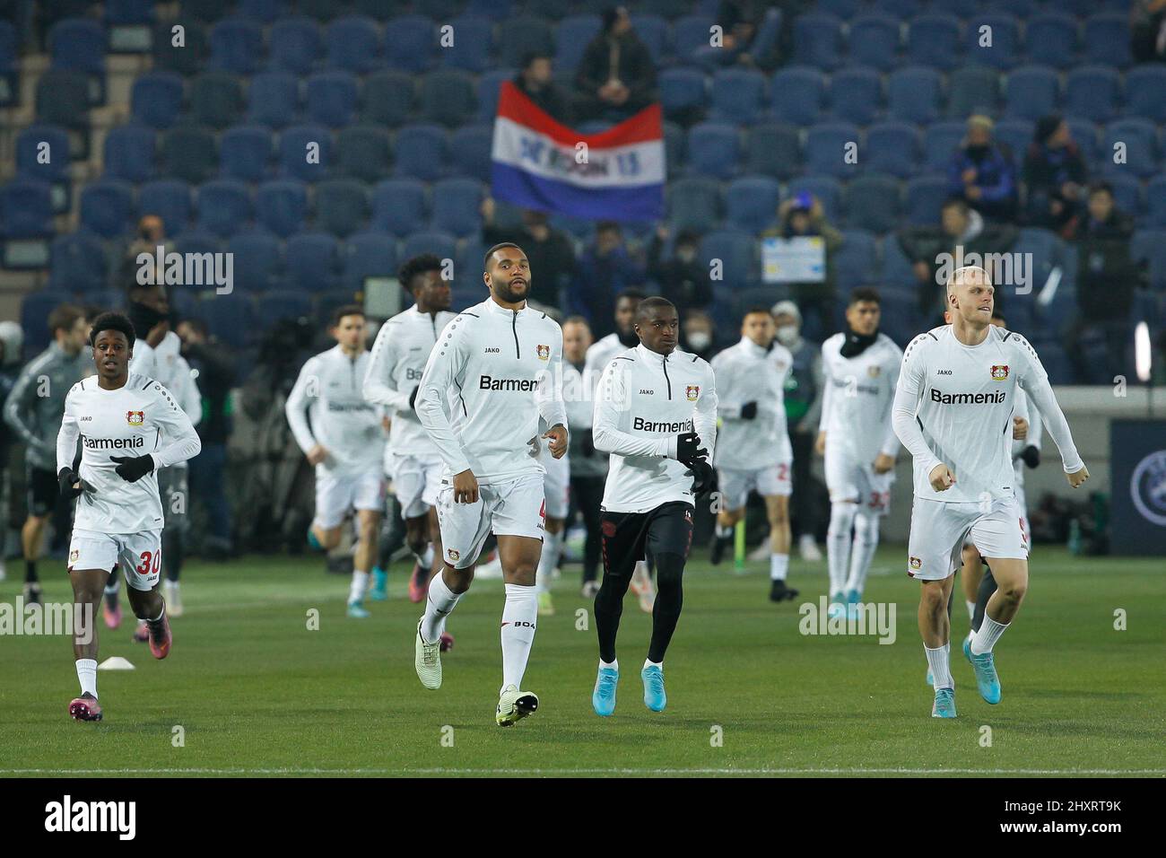 March 10, 2022, Bergamo, Italy: Italy, Bergamo, march 10 2022: Bayer Leverkusen's players during warm up  about football match ATALANTA vs BAYER LEVERKUSEN, last16 1st leg Europe League 2021-2022 , Gewiss stadium  (Credit Image: © Mgc/Pacific Press via ZUMA Press Wire) Stock Photo