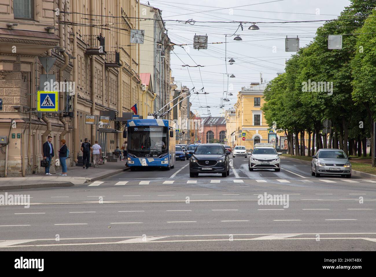 Russia. St. Petersburg. Everyday life in the city. Road traffic in the historical center of St