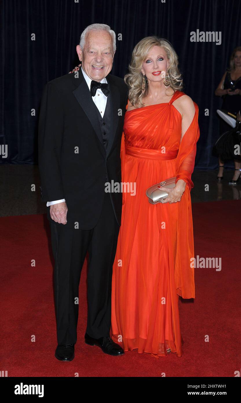 Bob Schieffer and Morgan Fairchild attending the White House ...