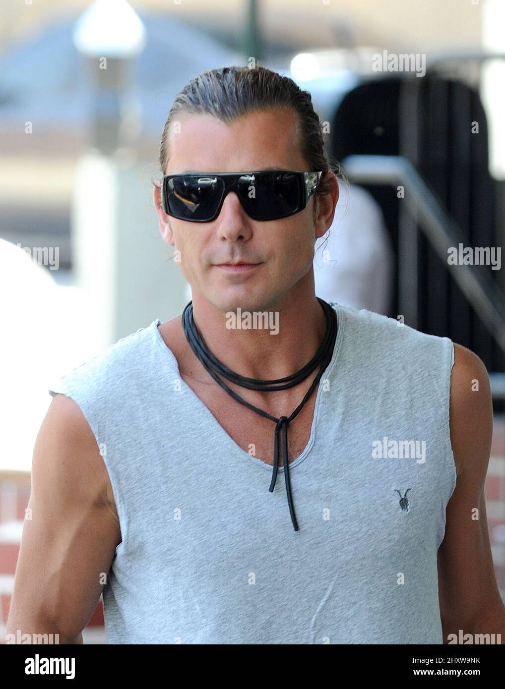 Gavin Rossdale grabs a bite to eat at Poquito Mas on his way to a