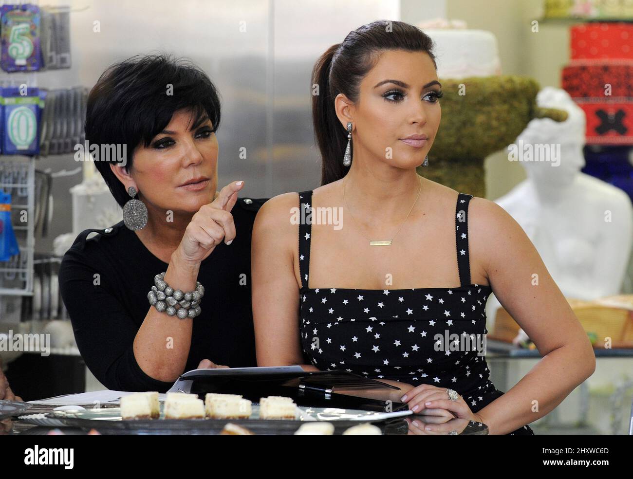 Kris Jenner and daughter Kim Kardashian are seen wedding cake shopping