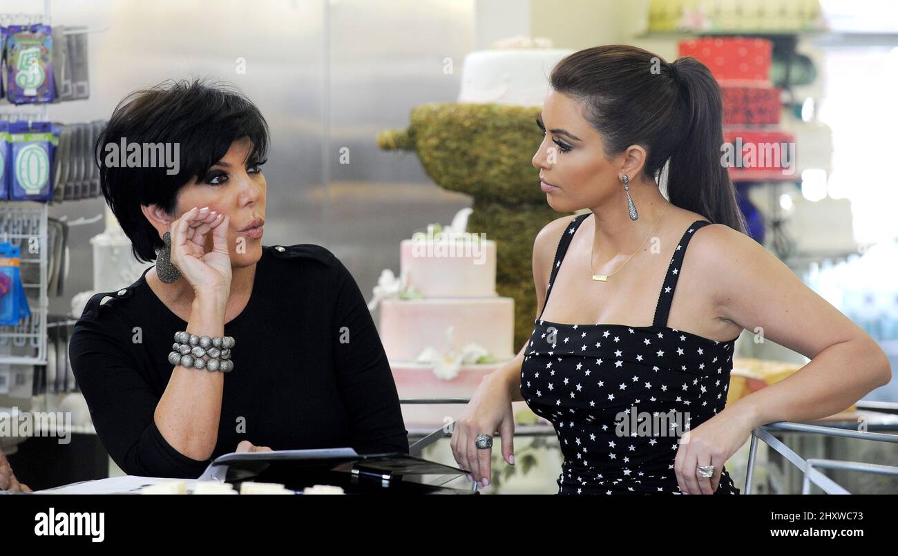 Kris Jenner and daughter Kim Kardashian are seen wedding cake shopping
