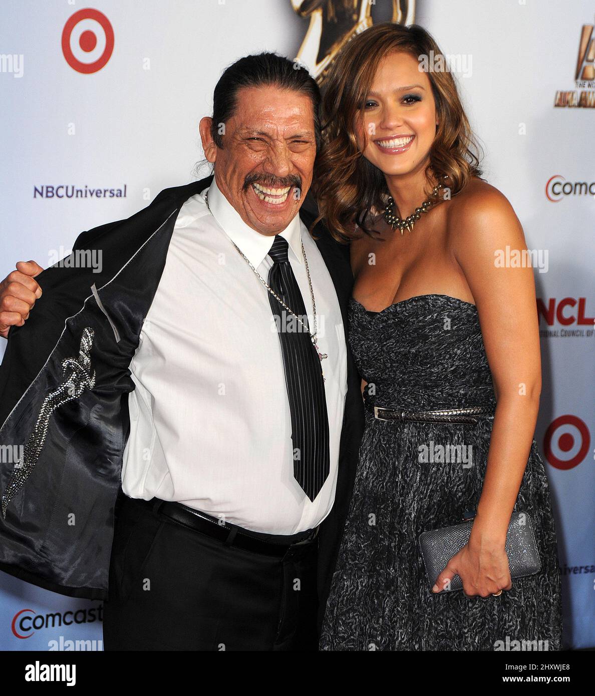 Jessica Alba And Danny Ramirez Is This The Start Of Something New - 6riyw7x