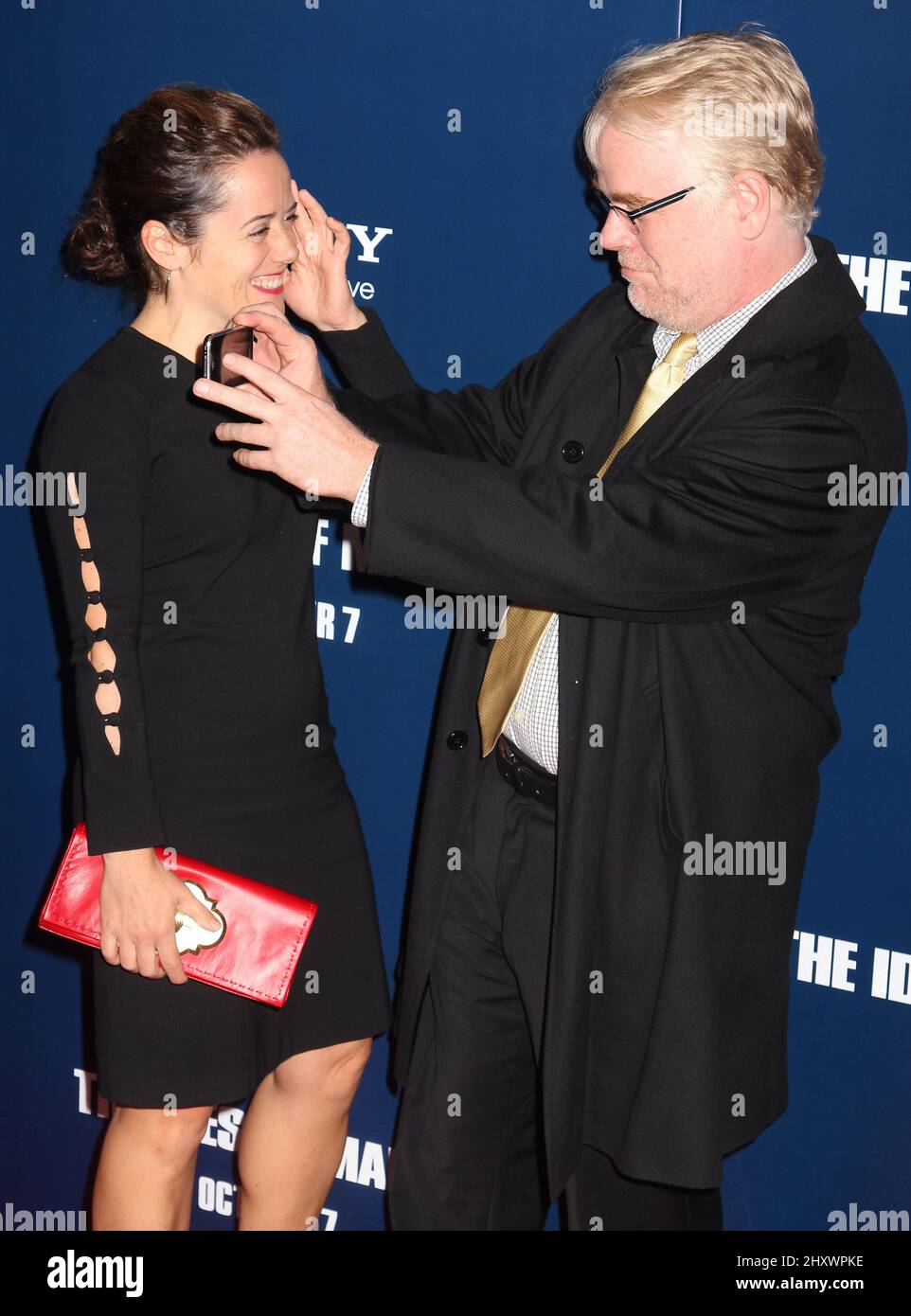 Mimi O'Donnell and Philip Seymour at the premiere for "The Ides of