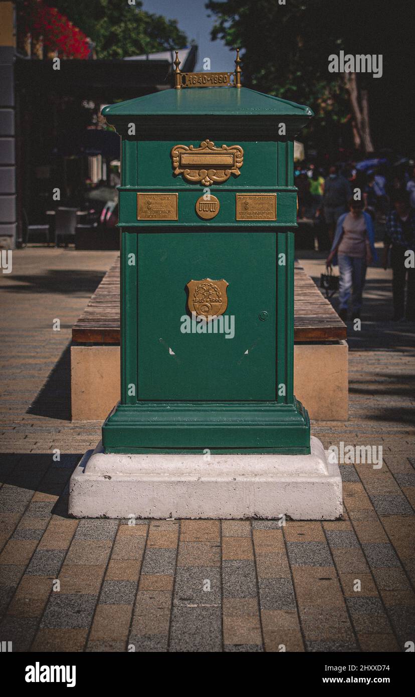 Green Victorian Post Box on the park Stock Photo Alamy