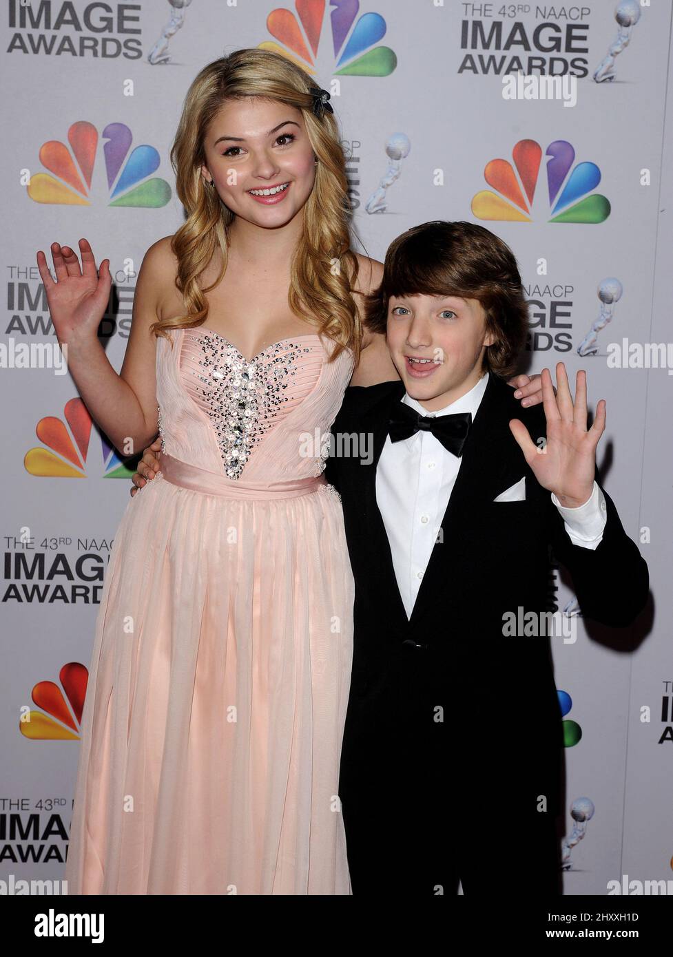 Jake short and stefanie scott hi-res stock photography and images - Alamy