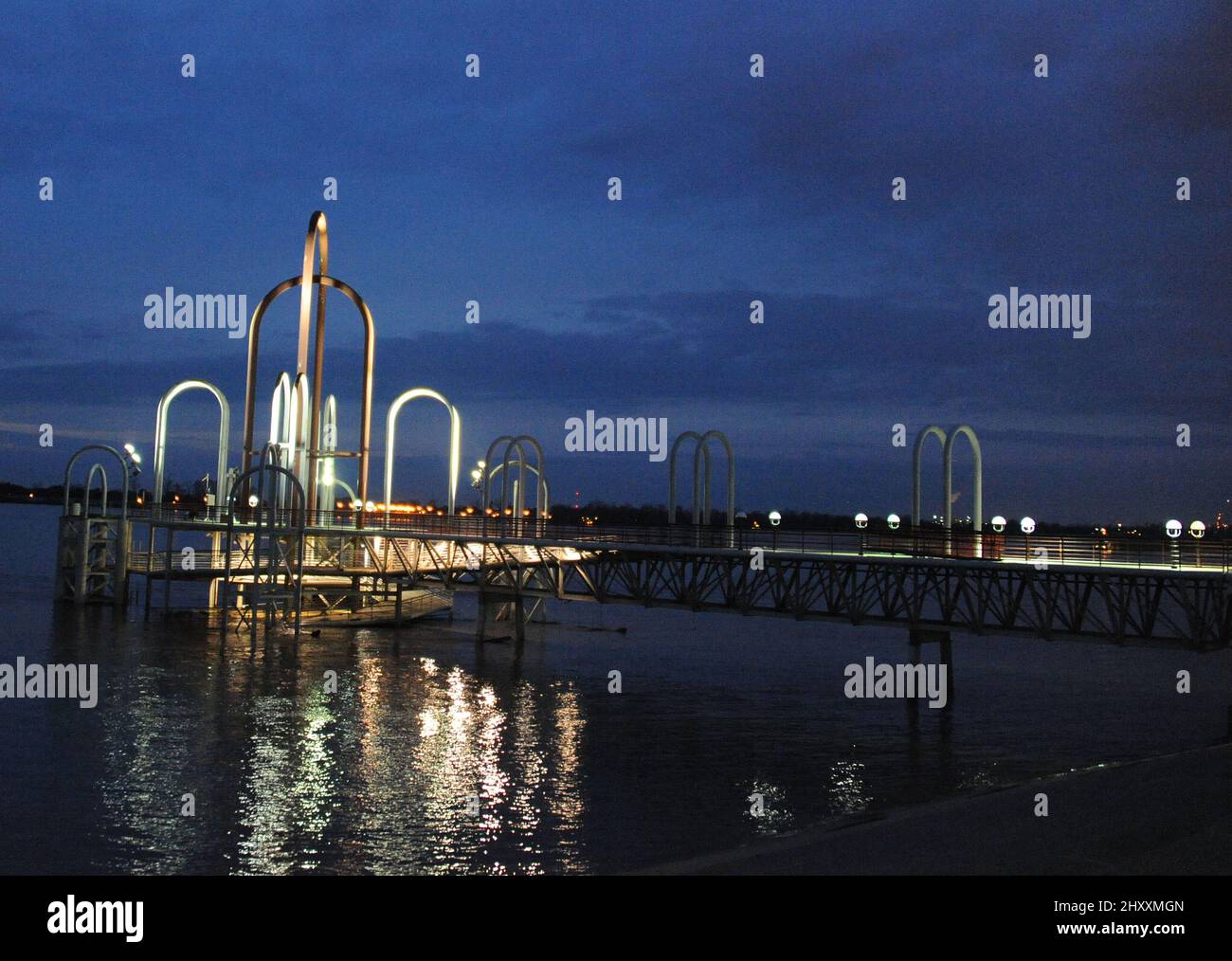 Baton Rouge Riverfront on the Mississippi River Stock Photo - Alamy