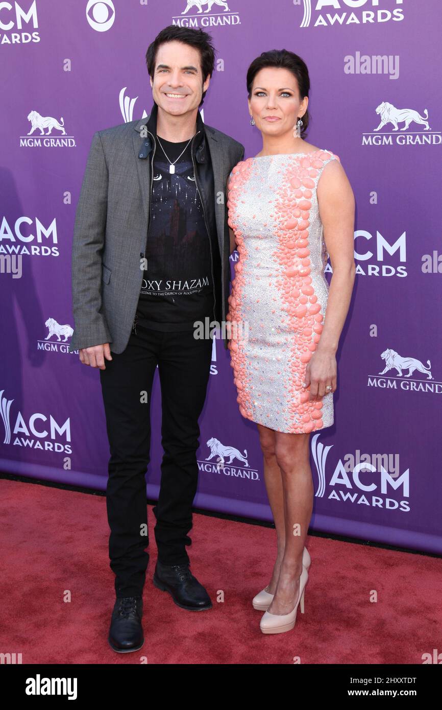 Pat Monahan Wife