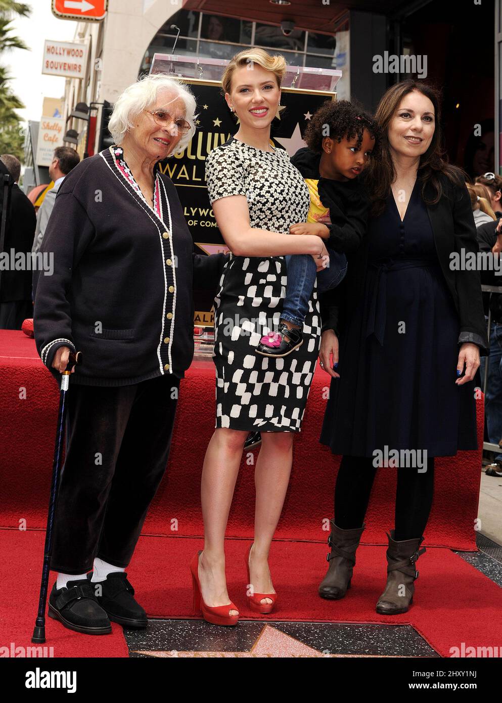 Scarlett Johansson with her mother and Grandmother during the unveiling