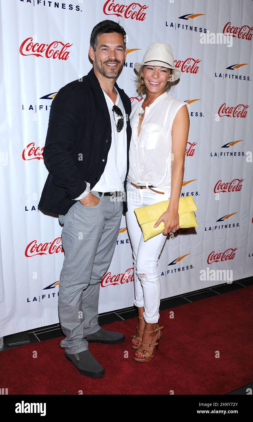eddie-cibrian-and-leann-rimes-at-the-la-fitness-grand-opening-vip