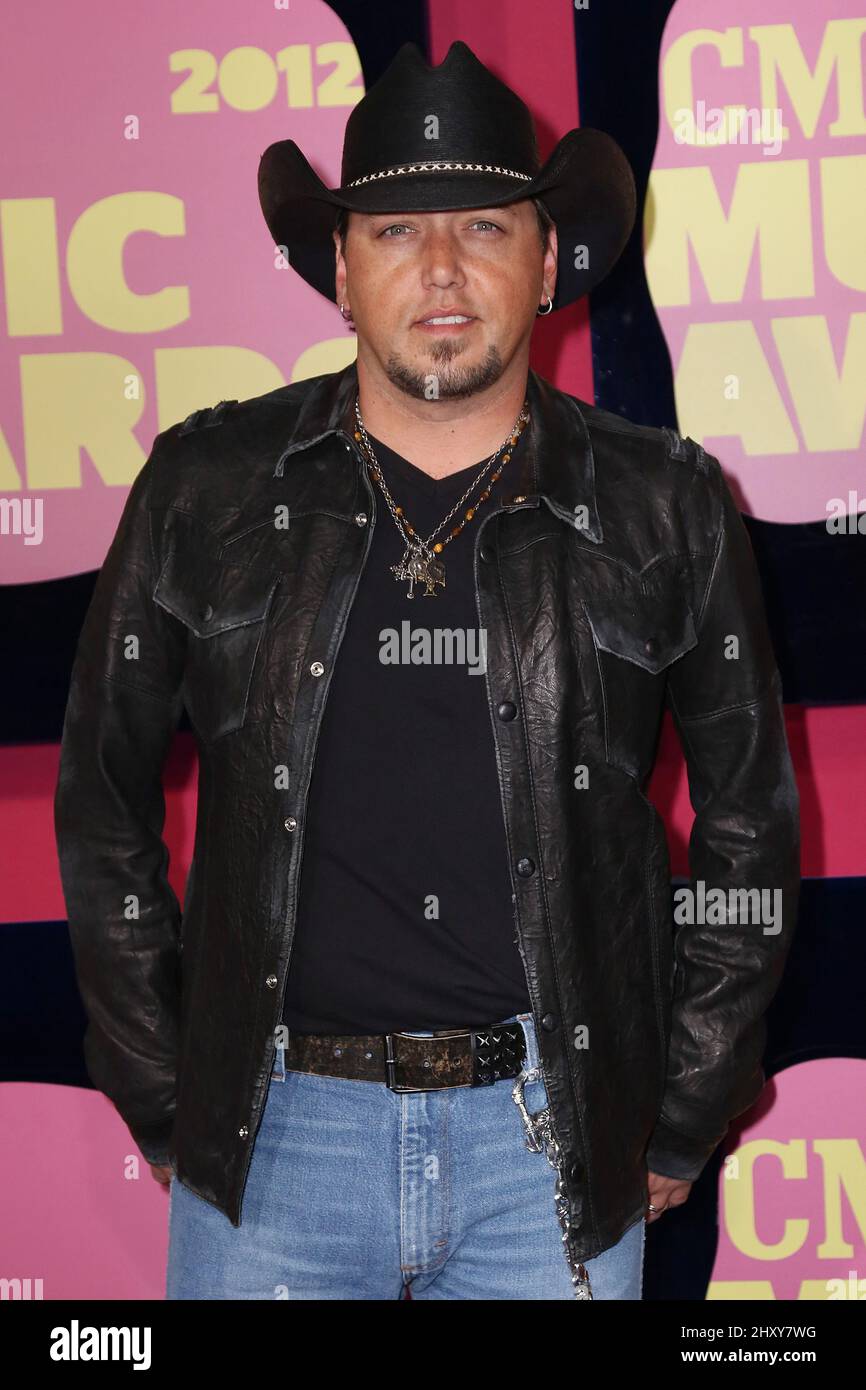 Jason Aldean Attending The 2012 Cmt Music Awards Held At The