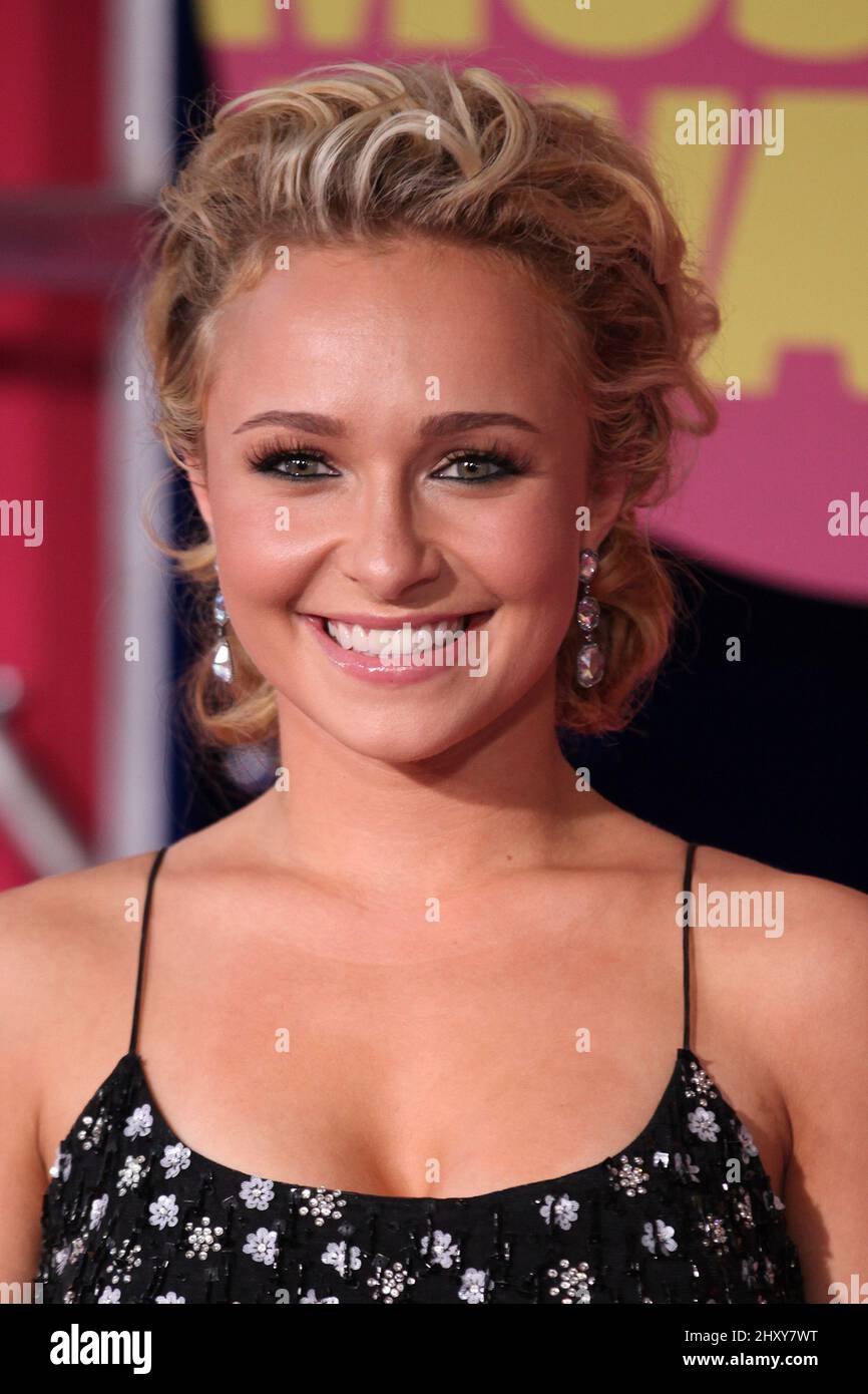 Hayden Panettiere attending the 2012 CMT Music Awards held at the