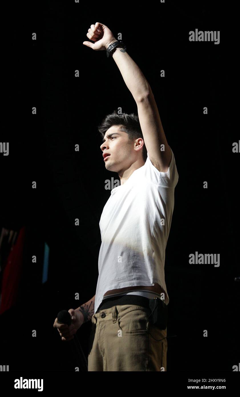 Zayn Malik of One Direction performing live in concert at the Gibson