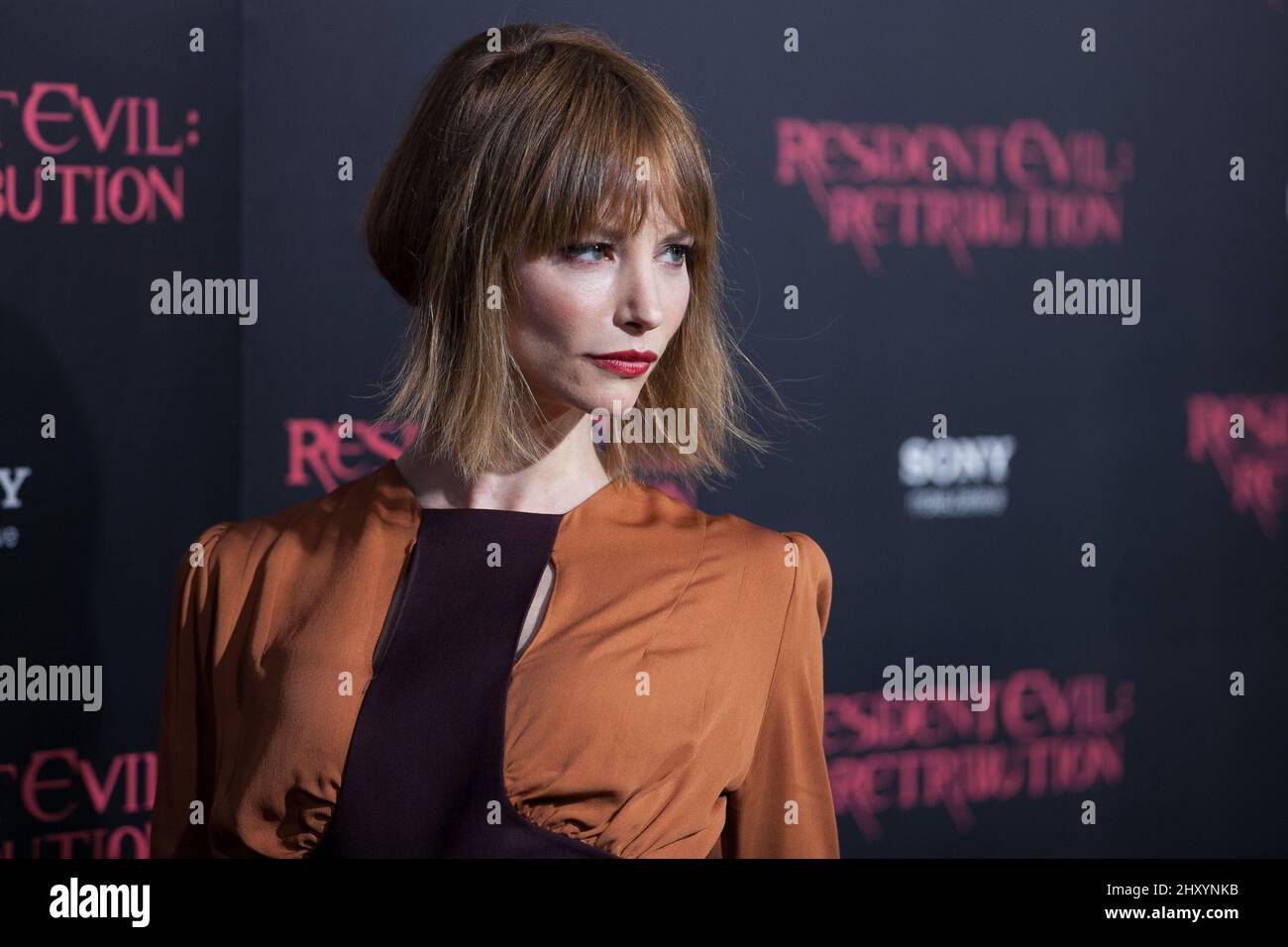 Sienna guillory as jill valentine film title resident evil hi-res stock  photography and images - Alamy