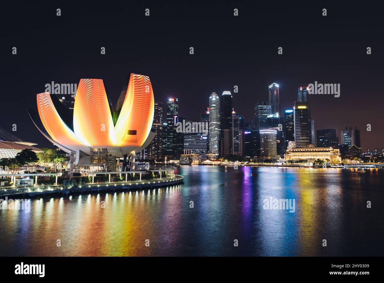 Cityscape downtown. Night city urban skyline Singapore Stock Photo - Alamy
