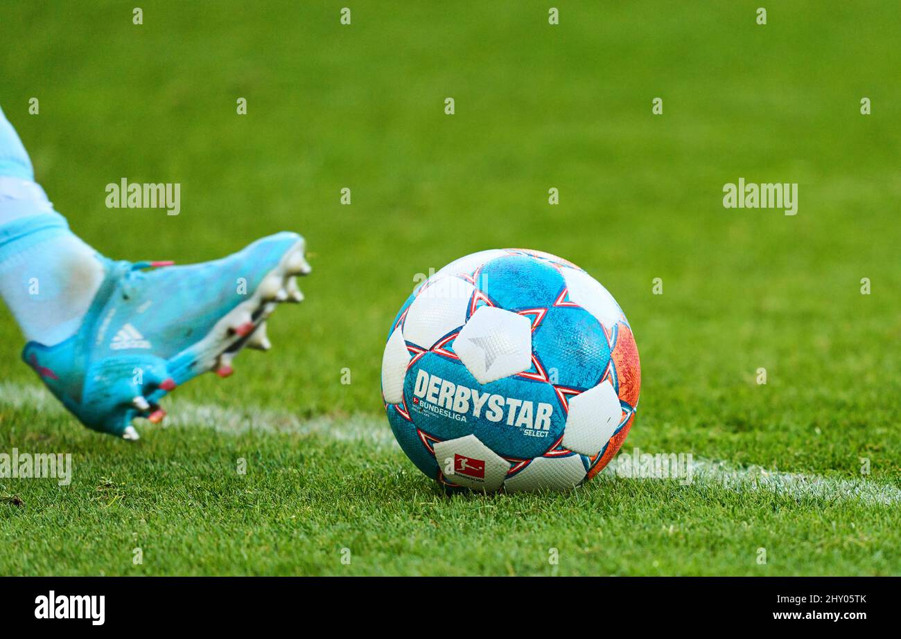 Derbystar Official Bundesliga Match ball - Brilliant APS V23 2023-2024