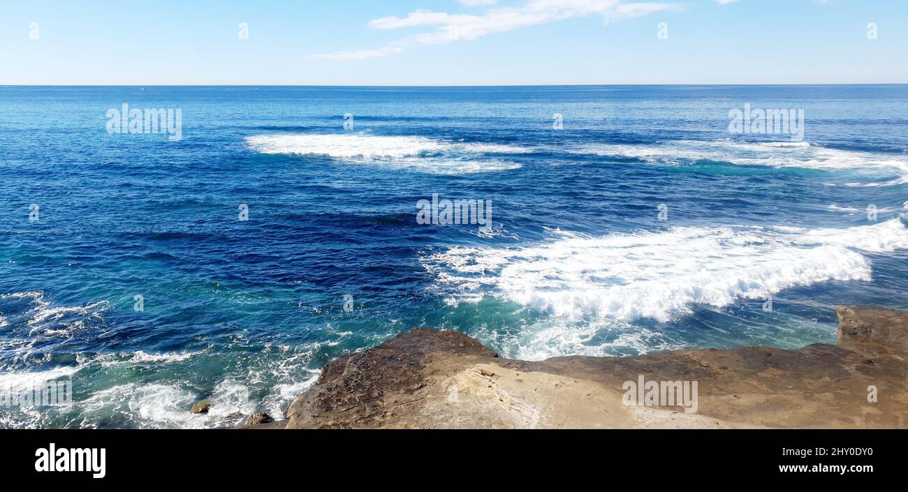 Panoramic landscapes hi-res stock photography and images - Alamy