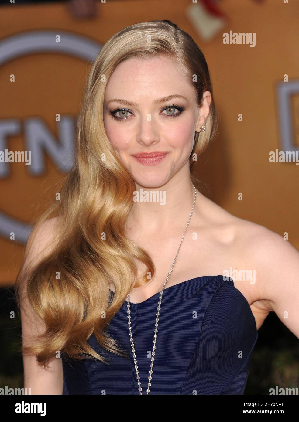Amanda Seyfried arriving at the 19th Annual SAG Awards held at the Shrine Auditorium, Los