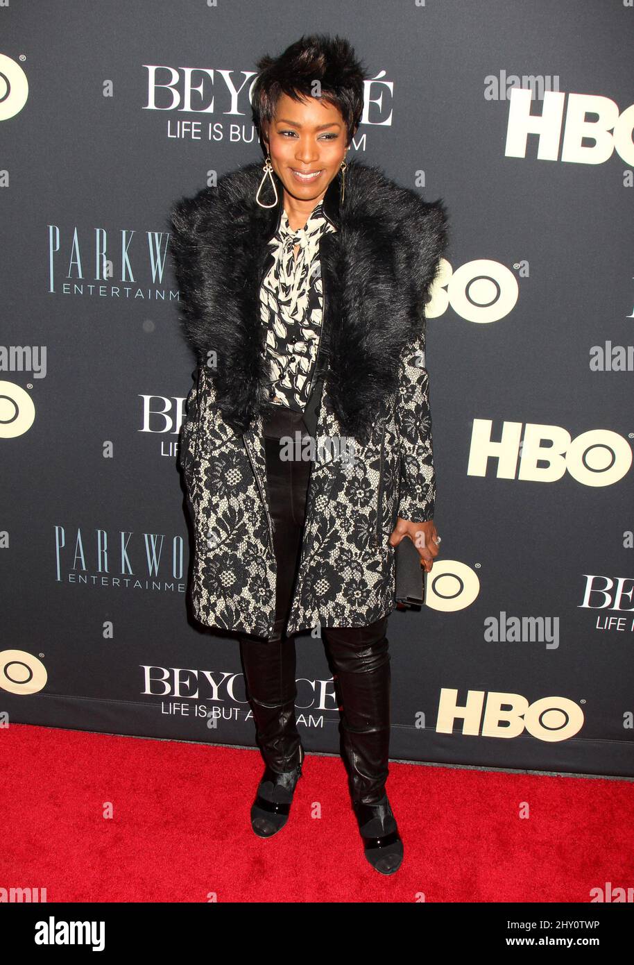Angela bassett beyonce hi-res stock photography and images - Alamy
