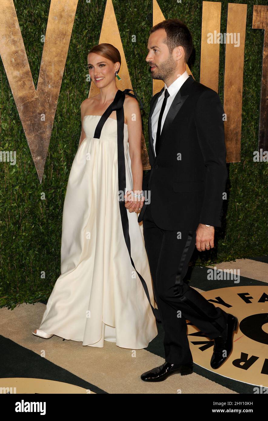Natalie Portman and Benjamin Millepied attending the Vanity Fair Oscar ...