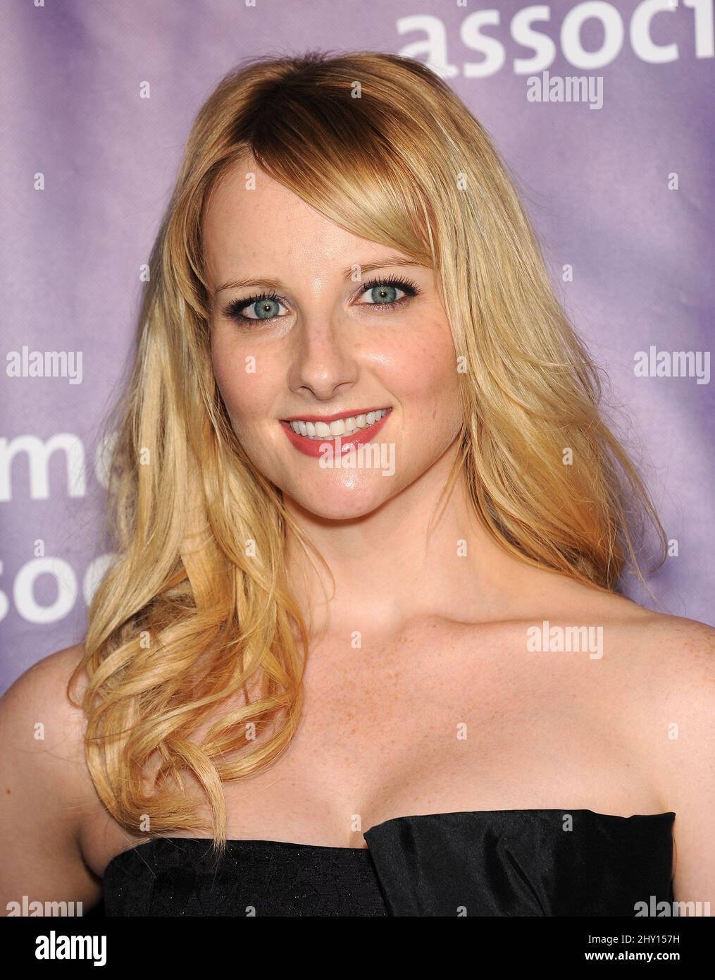 Melissa Rauch Married