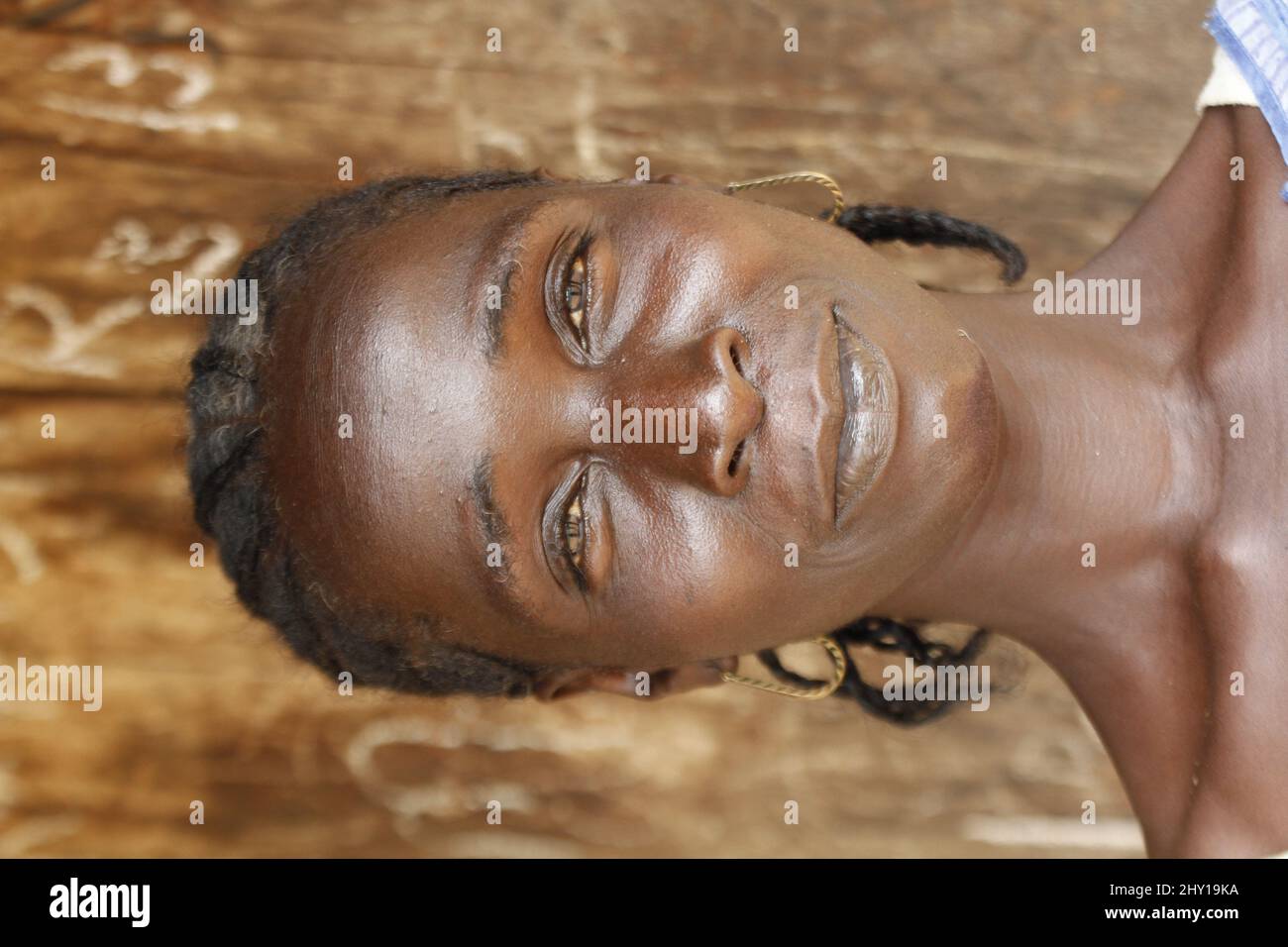 Beautiful african woman camera hi-res stock photography and images - Alamy