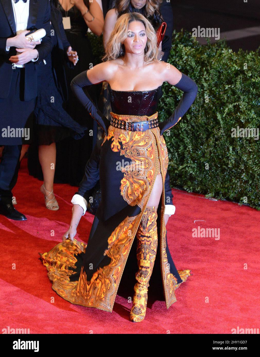 Beyonce arriving at the Costume Institute Benefit Gala at the ...