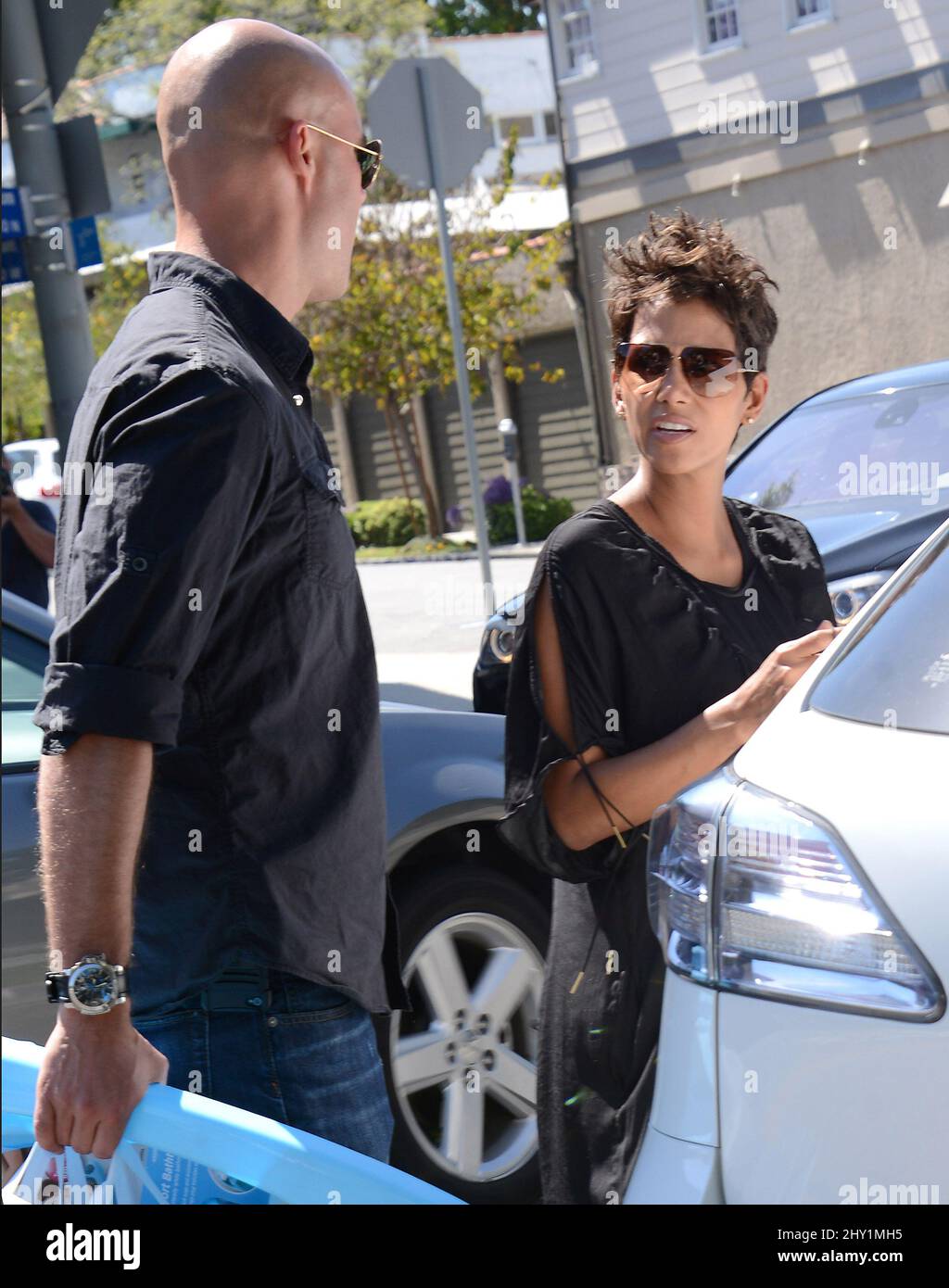 Halle Berry is seen leaving Bel Bambini in Los Angeles, USA Stock Photo ...