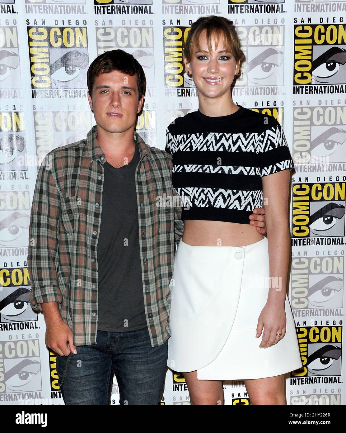 Josh Hutcherson and Jennifer Lawrence attends the "The Hunger Games