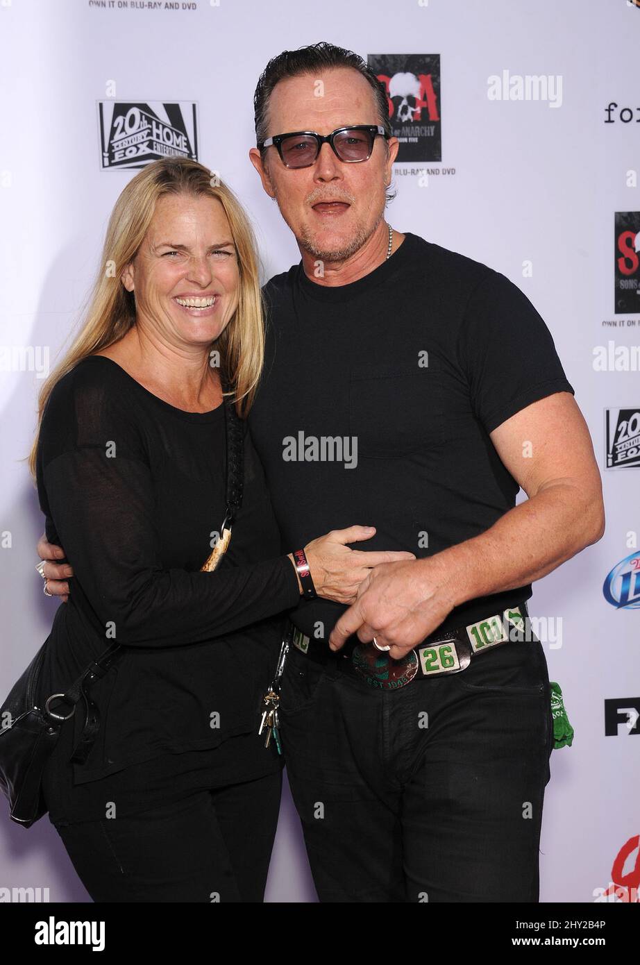 Robert Patrick & Barbara Patrick attends the season six premiere for Sons of Anarchy Stock Photo