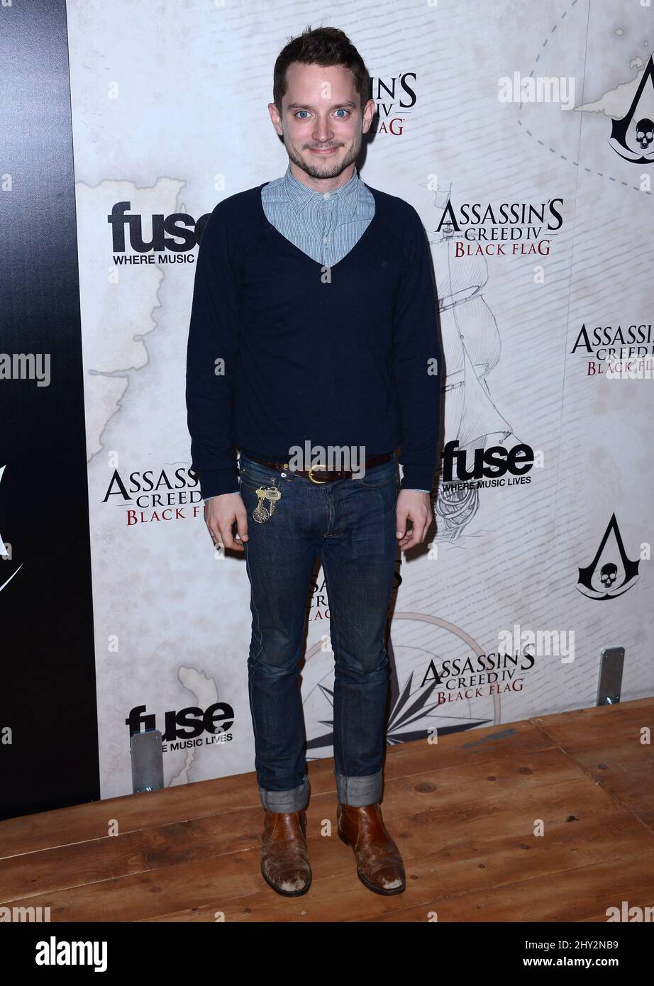 Blue jeans black black boots hi-res 
